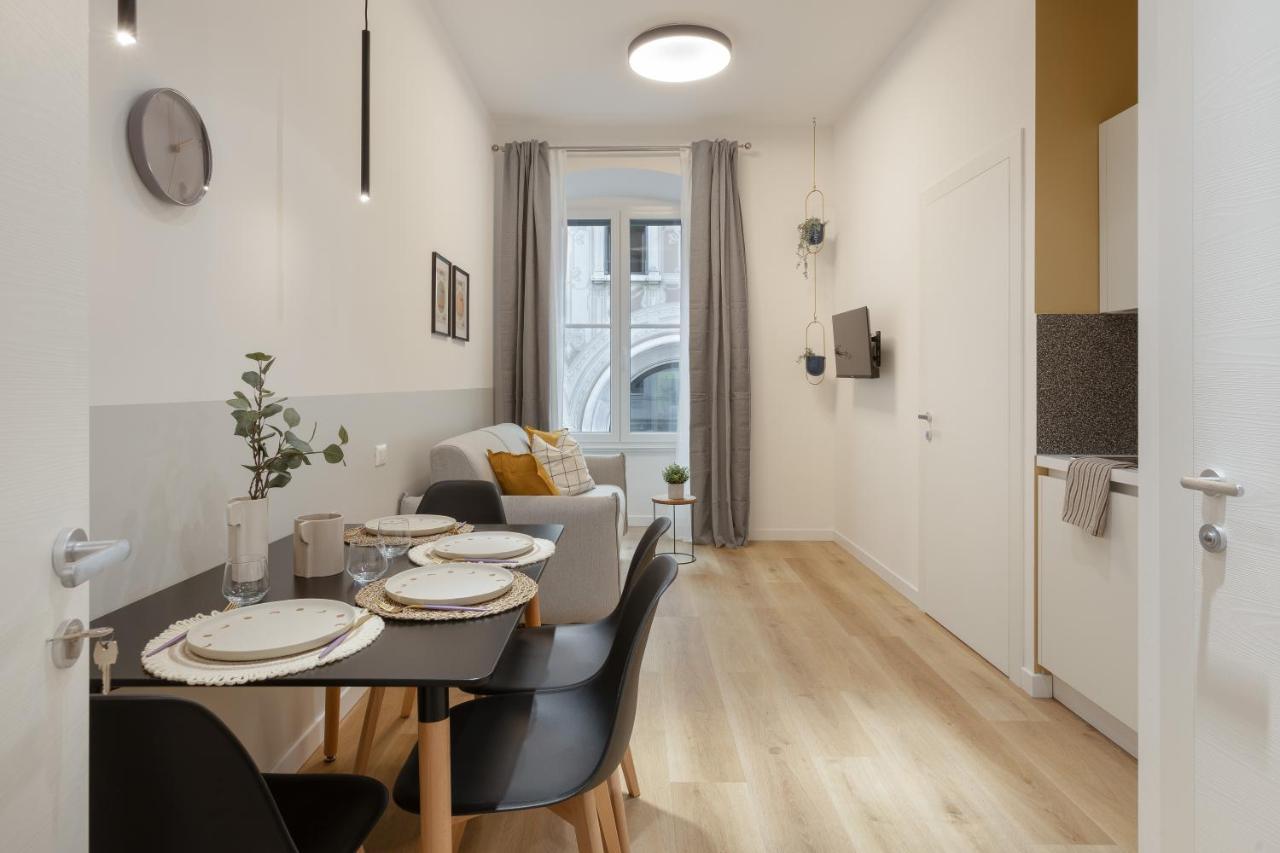 Trieste Timeless 2-Bedrooms Flat Екстериор снимка